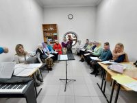 Занятия взрослой воскресной школы