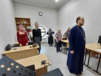 Занятия в воскресной школе